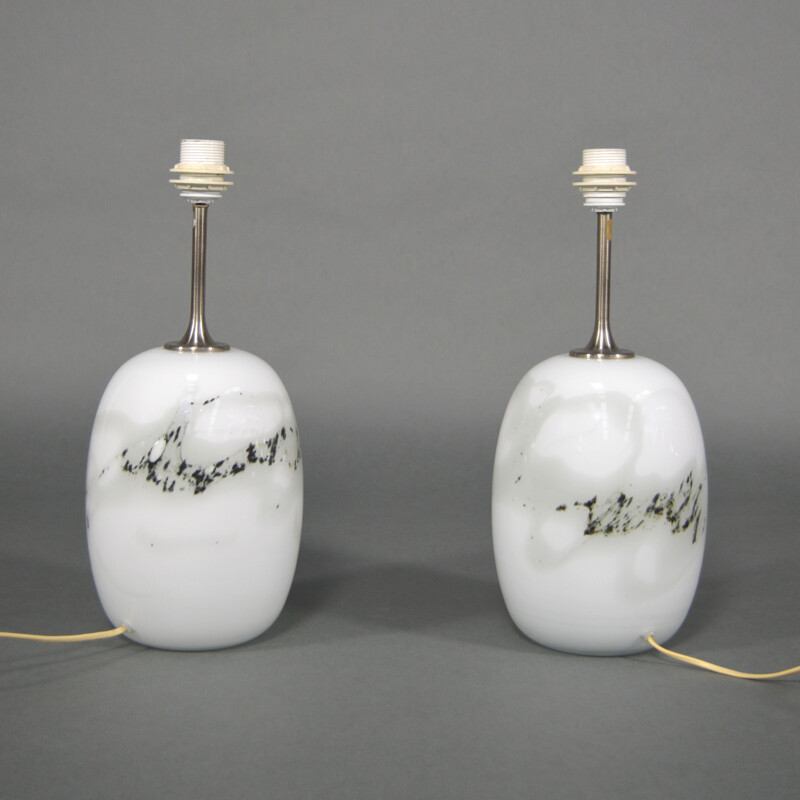 Pair of Holmegaard "Sakura" table lamps in opaline glass - 1960s