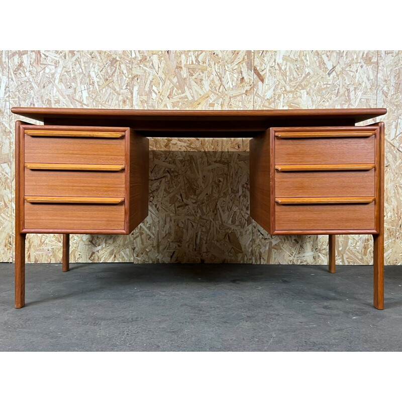 Vintage teak desk by Gv Gaasvig for Gv Møbler, 1960