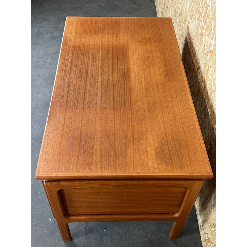 Vintage teak desk by Gv Gaasvig for Gv Møbler, 1960