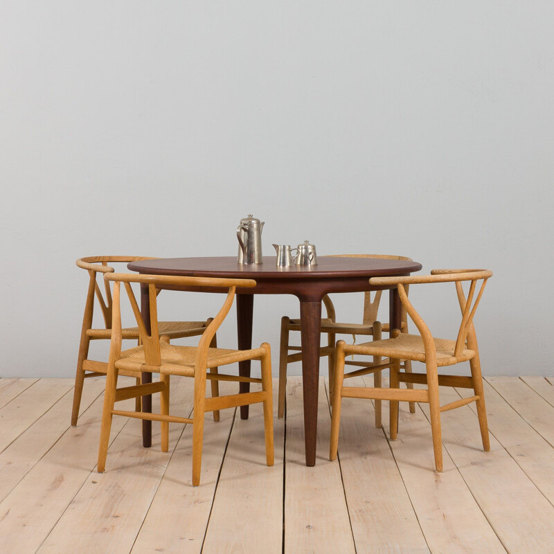 Vintage rosewood dining table by Johannes Andersen for Uldum, Denmark 1960s