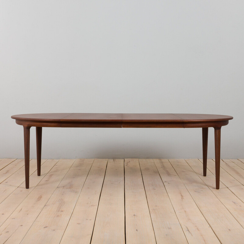 Table vintage en palissandre par Johannes Andersen pour Uldum, Danemark 1960
