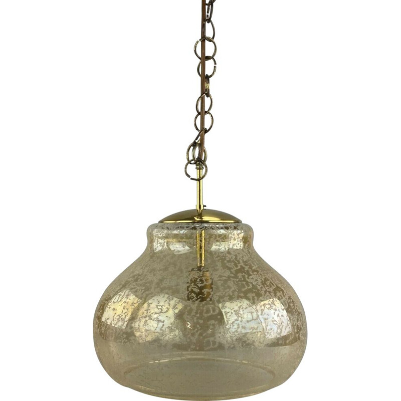 Lámpara de suspensión vintage de metal y cristal, 1960