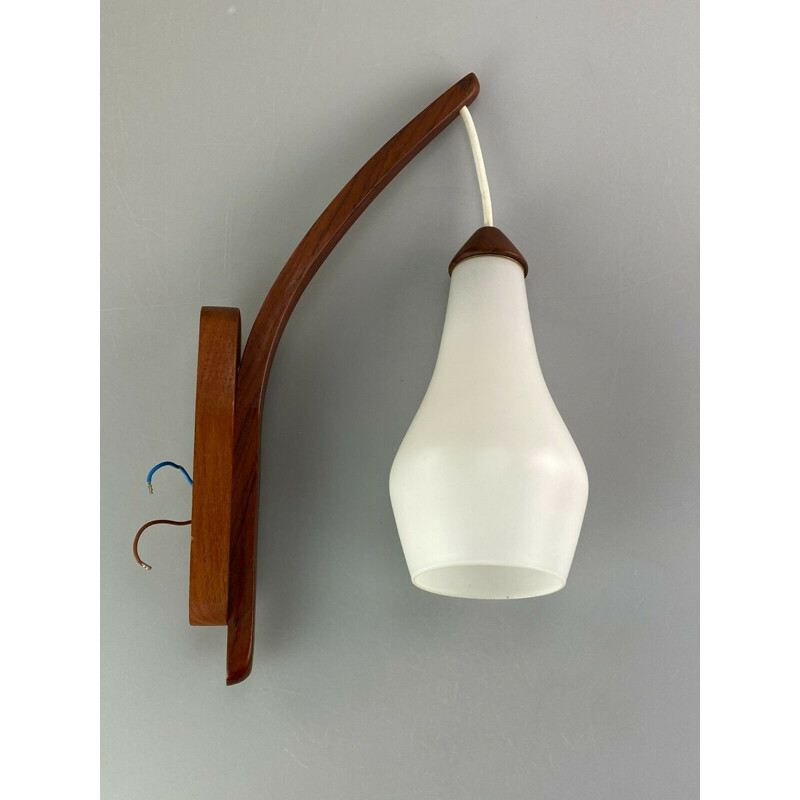 Vintage-Lampe aus Teakholz von Uno und Östen Kristiansson für Luxe, 1960.