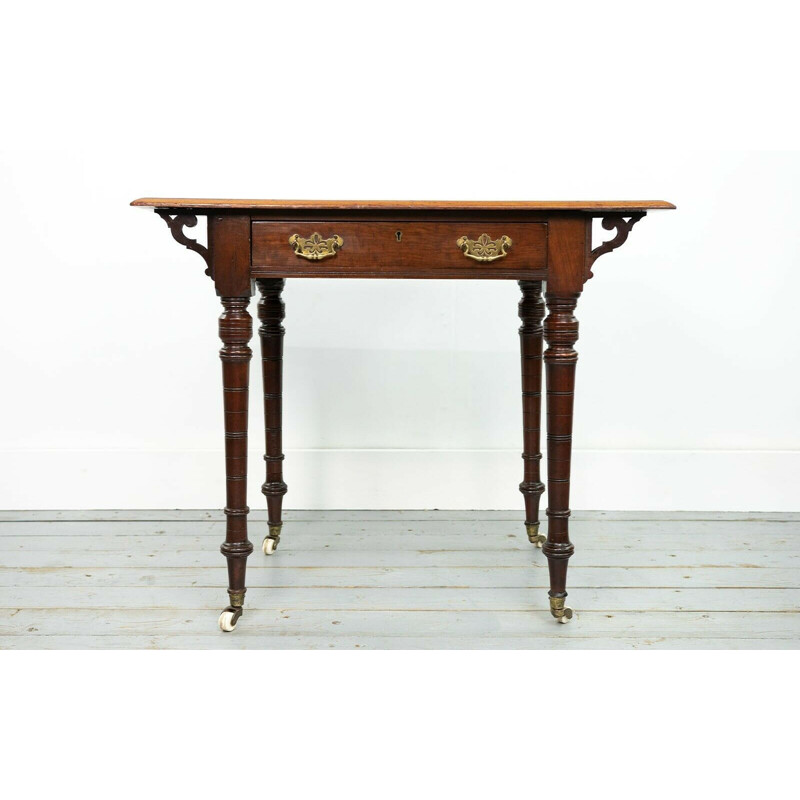 Mid century Victorian mahogany side table, 1860s