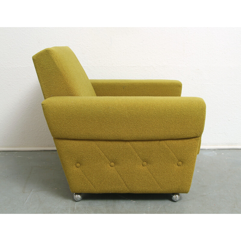 Mid-century armchair in green fabric - 1960s