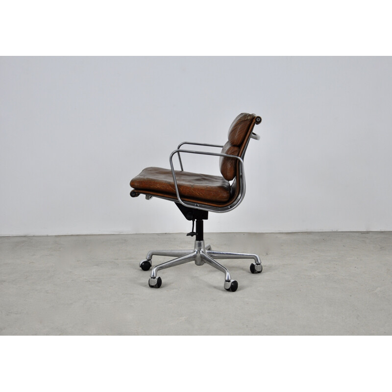 Fauteuil vintage Ea 217 par Charles & Ray Eames pour Icf, 1970