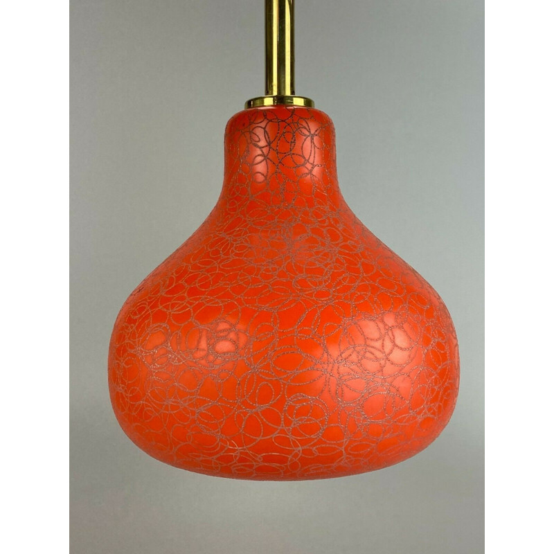 Lámpara de suspensión vintage de latón y cristal, 1960-1970