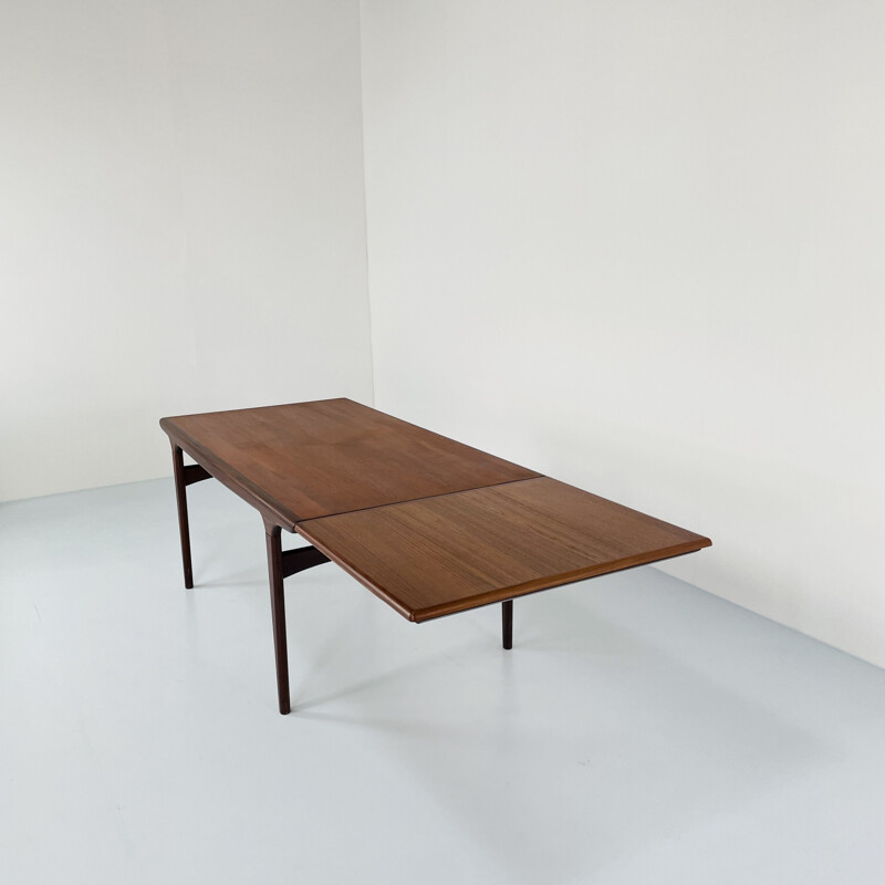 Table scandinave vintage par Johannes Andersen pour Uldum Møbelfabrik, 1960