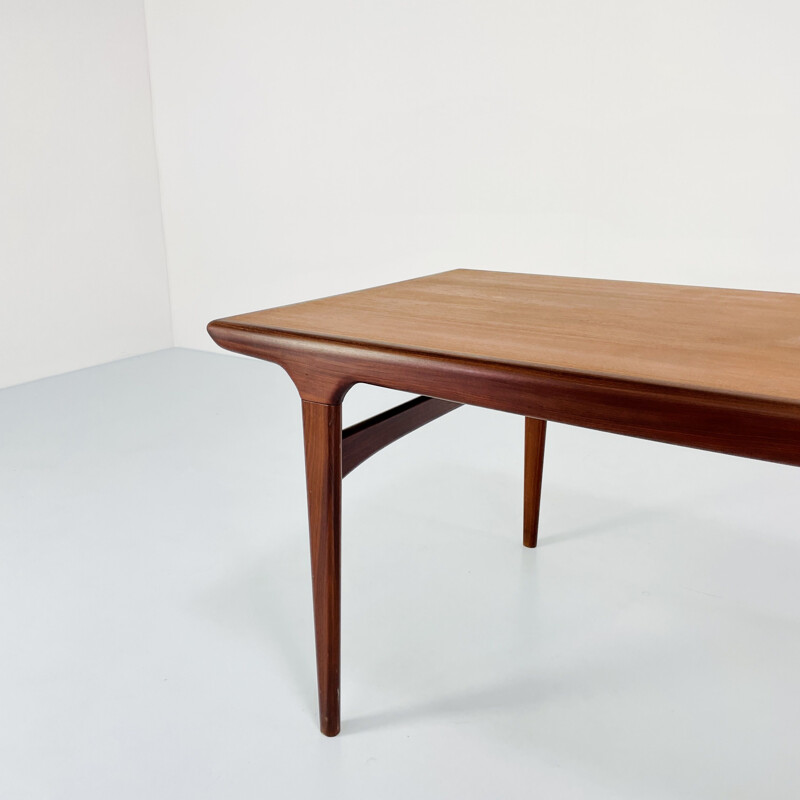 Scandinavian vintage table by Johannes Andersen for Uldum Møbelfabrik, 1960