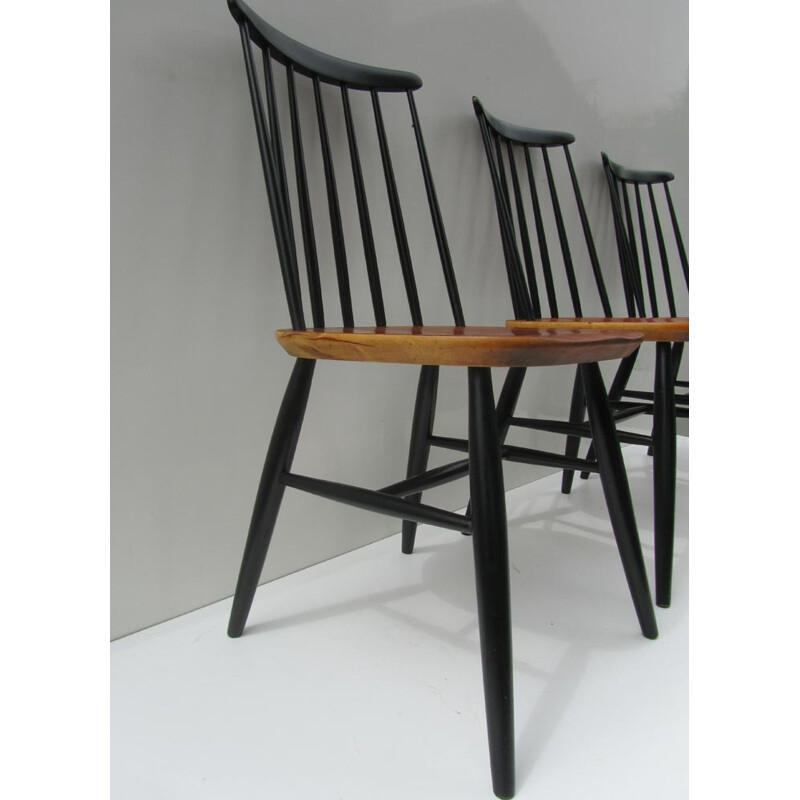 Suite de chaises scandinaves en bois - 1950