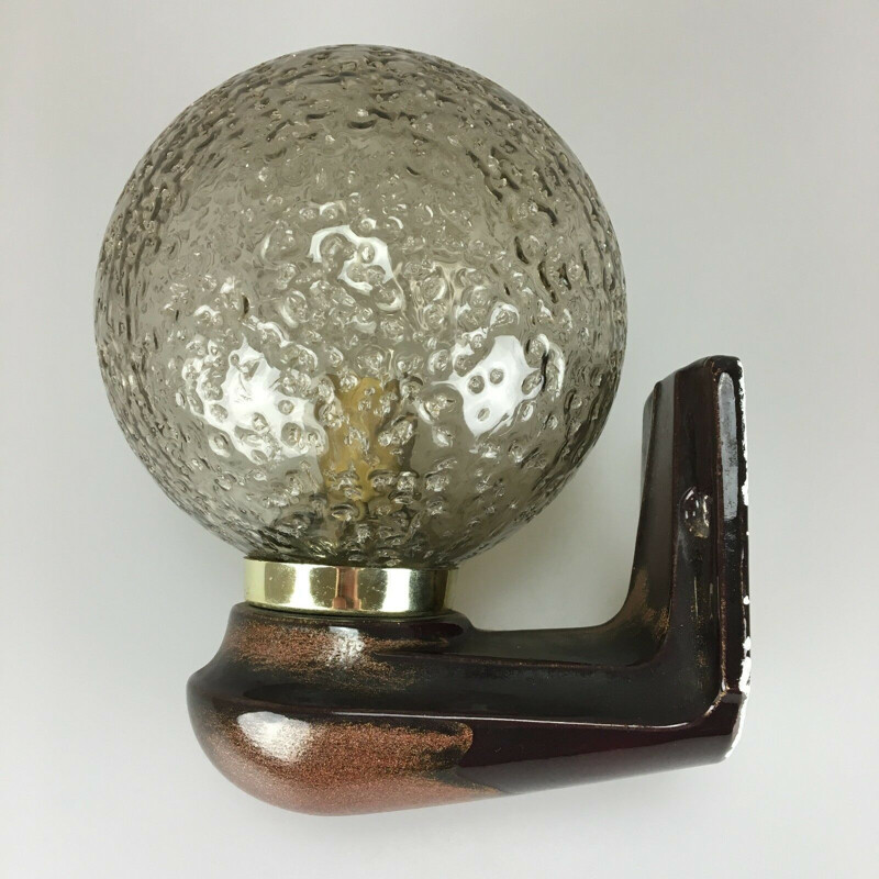 Vintage wandlamp van keramiek en glas, 1960