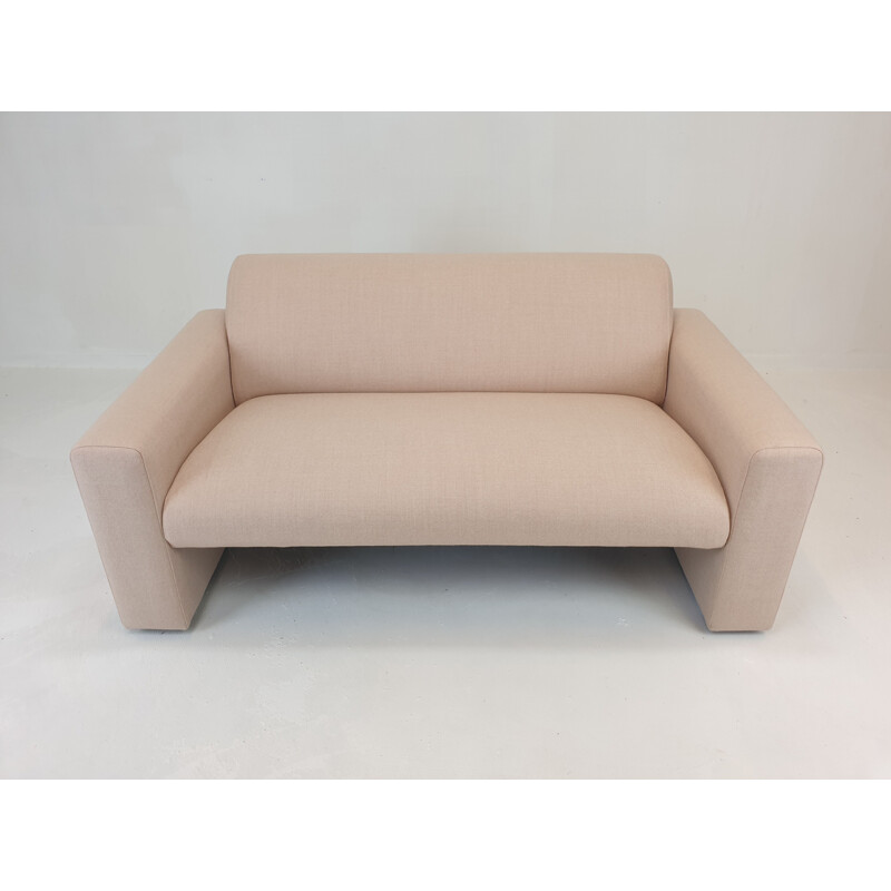 Vintage model 691 2-seat sofa by Artifort, 1980s