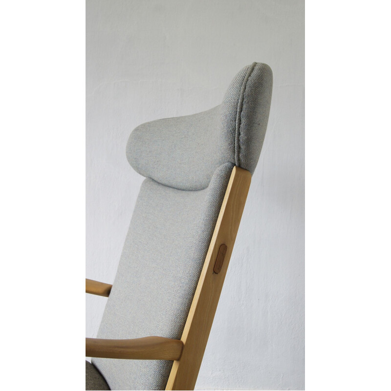 Vintage fauteuil en voetenbank model Ap-16 van Hans J. Wegner voor Ap-Stolen, 1951