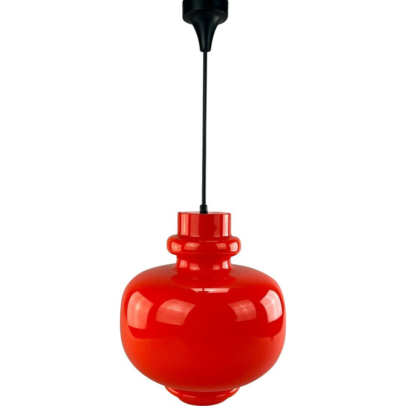 Lámpara de suspensión roja vintage de Hans Agne Jakobsson para Staff, 1960-1970