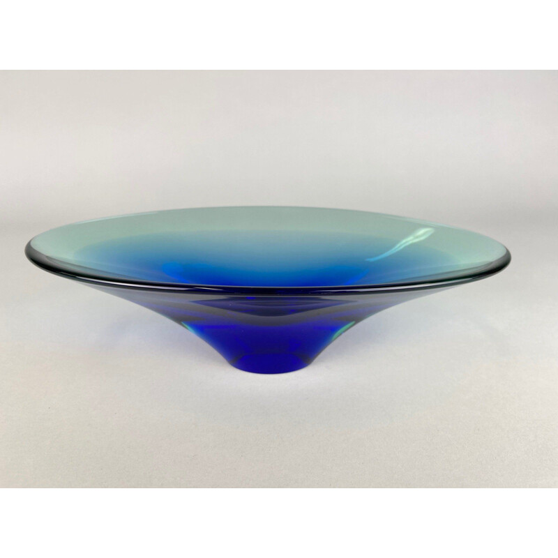 Vintage art glass bowl by Miloslav Klinger for Zelezny Brod Glassworks, Czechoslovakia 1960