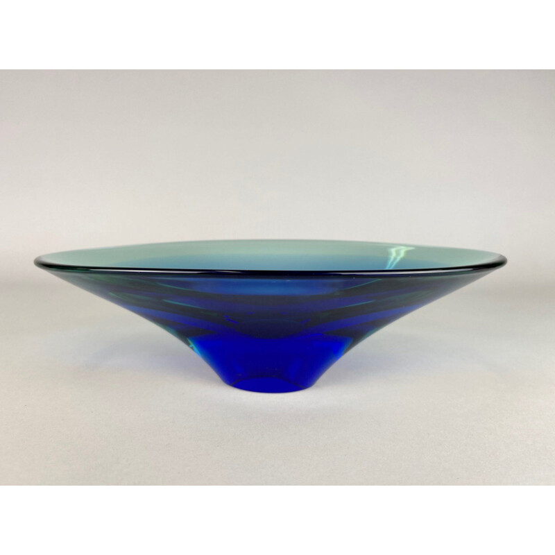 Vintage art glass bowl by Miloslav Klinger for Zelezny Brod Glassworks, Czechoslovakia 1960