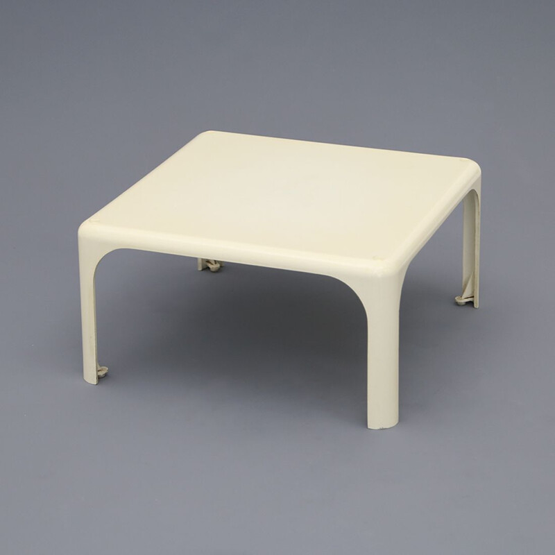 Vintage "Demetrio 45" white coffee table by Vico Magistretti for Artemide, 1960s