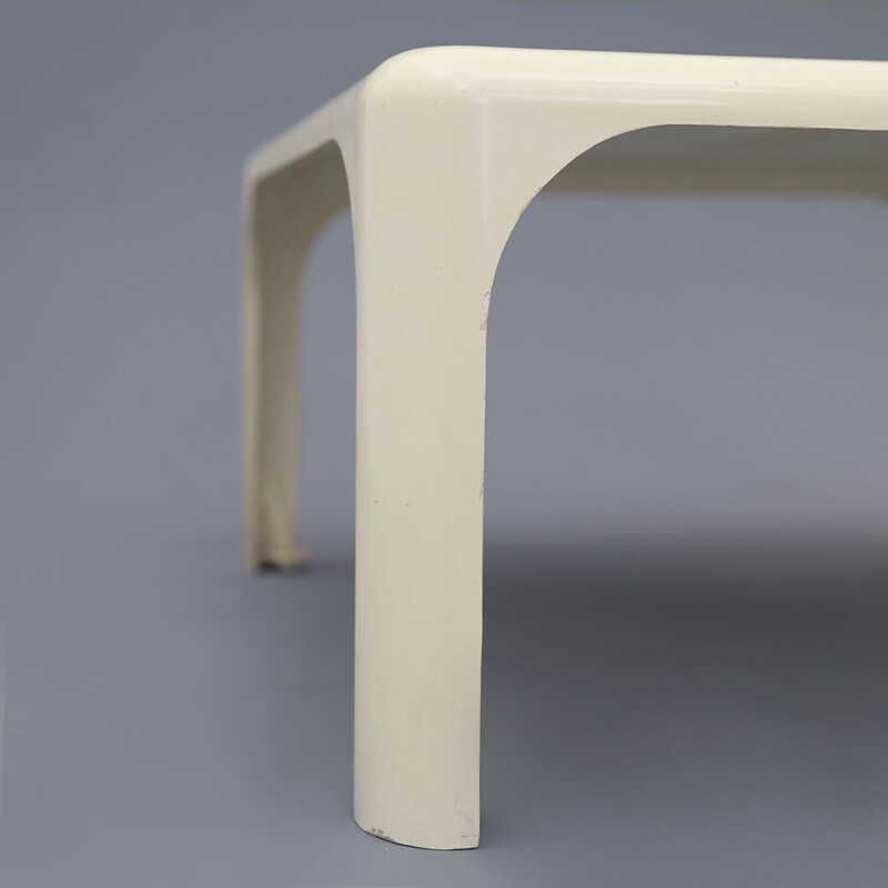 Vintage "Demetrio 45" white coffee table by Vico Magistretti for Artemide, 1960s