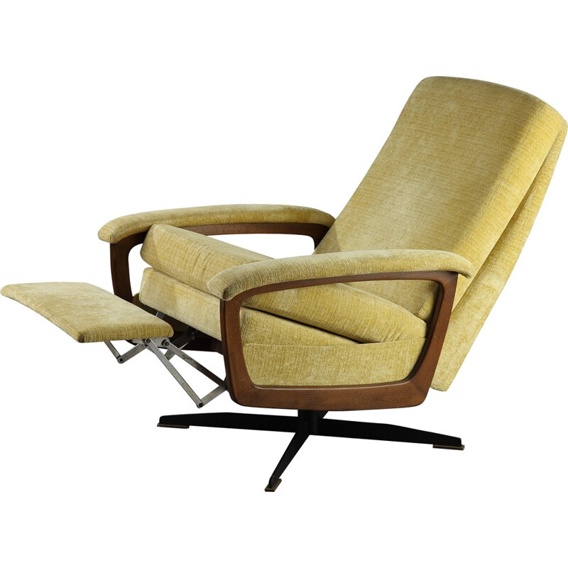 Yellow teck recliner - 1960s