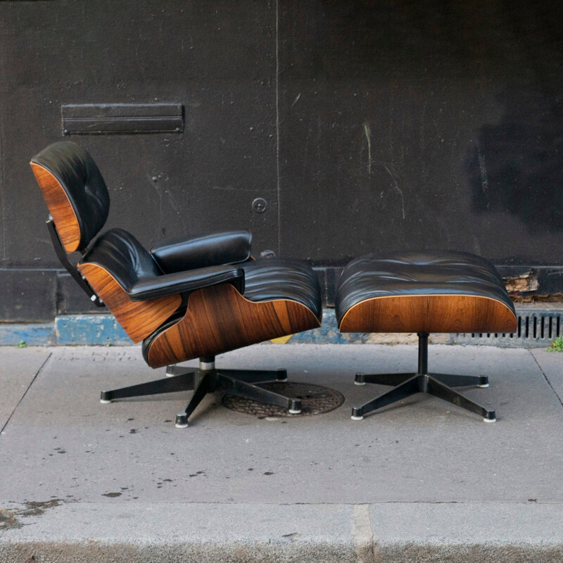 Vintage "Chair Noir" lounge stoel met voetenbankje van Charles