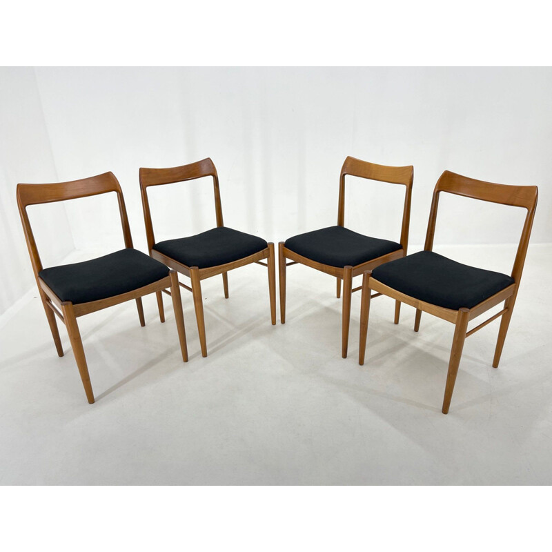 Ensemble de 4 chaises danoises vintage, 1960