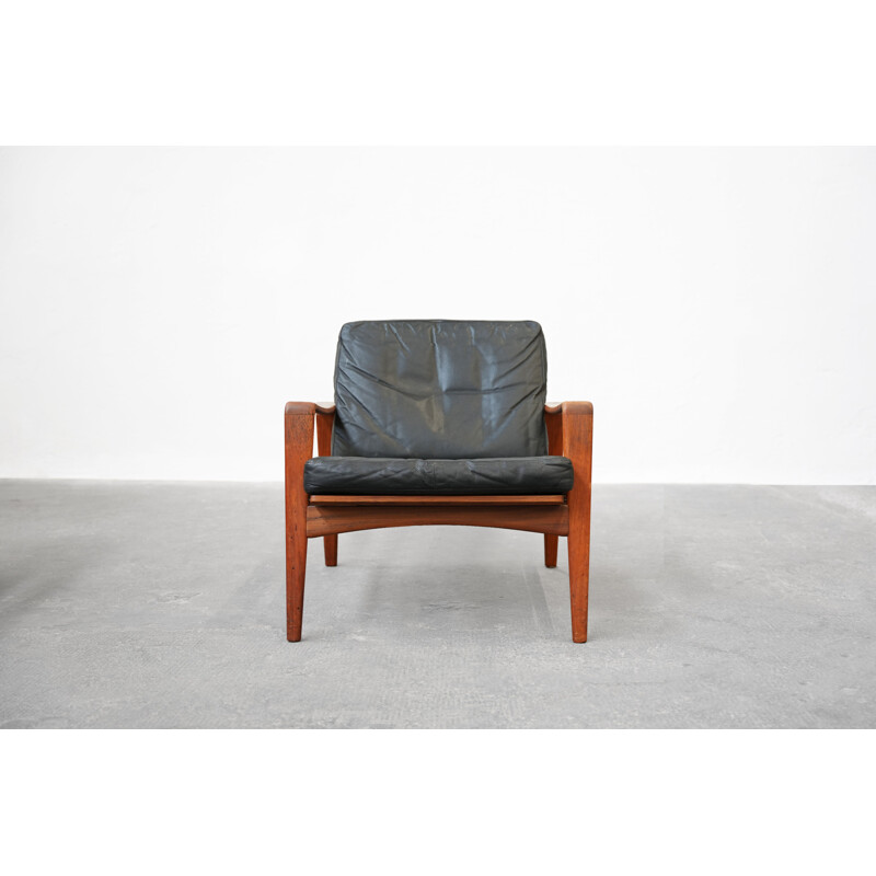 Pair of vintage leather armchairs by Illum Wikkelsø for Niels Eilersen, 1960s