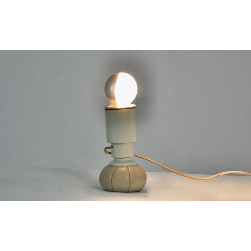 Lampe de table vintage 600 par Gino Sarfatti pour Arteluce, 1960