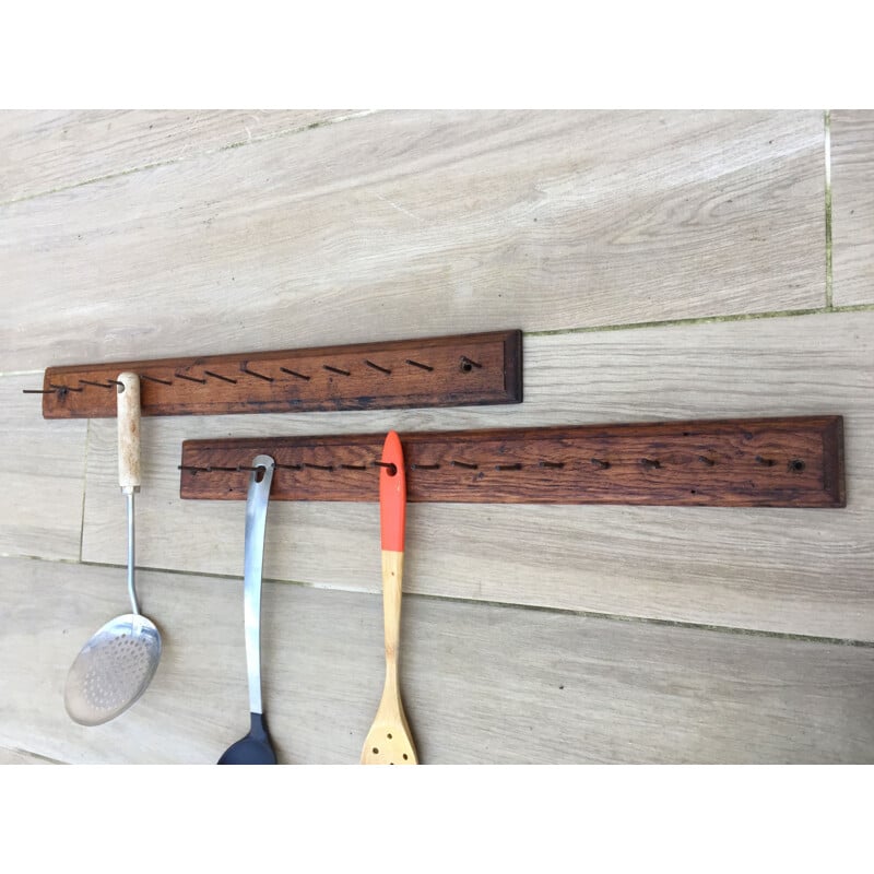 Vintage coat rack in solid oakwood