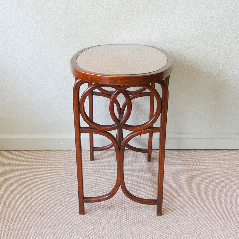 Table d'appoint bistro vintage en bois de roseau et de bois courbé par Thonet, Autriche 1940