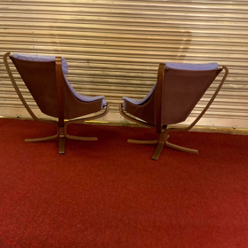 Pair of vintage Falcons armchairs with 2 ottomans by Sigurd Ressel, 1971