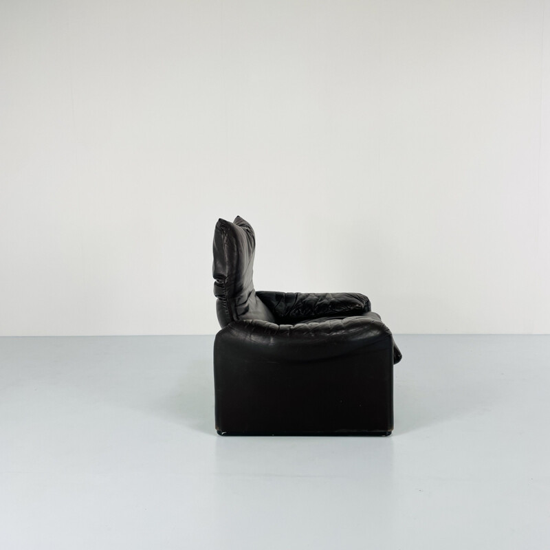 Vintage Maralunga armchair by Vico Magistretti for Cassina, 1973
