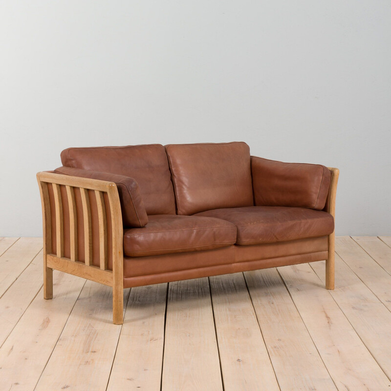Mid-century two seater Aniline leather sofa with oak frame by Mogens Hansen, Denmark 1970s