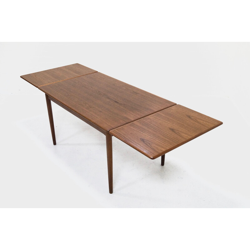 Large Danish dining table in teak, Niels O. MØLLER - 1960s