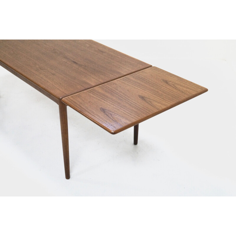 Large Danish dining table in teak, Niels O. MØLLER - 1960s