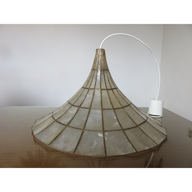 Vintage trumpet pendant lamp in mother-of-pearl and brass, Italy 1970