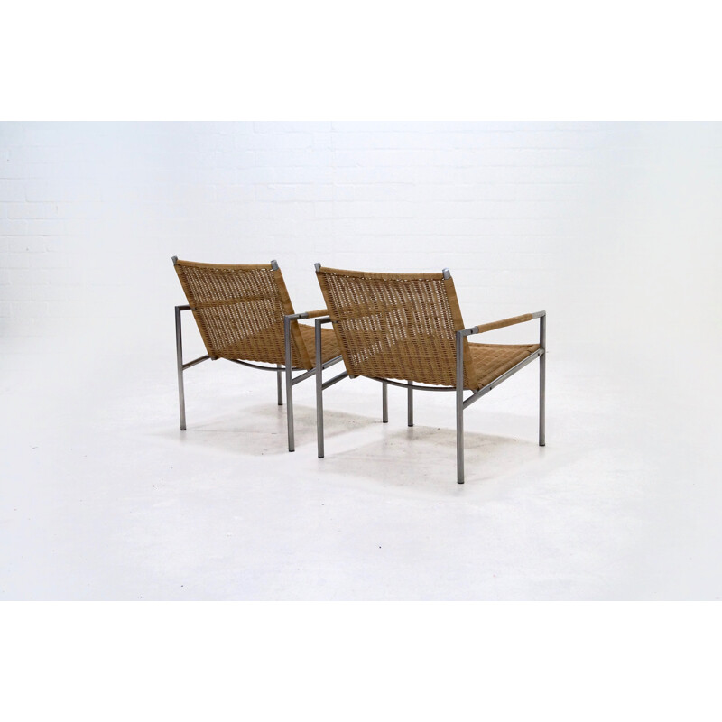 Pair of 't Spectrum "SZ01" armchairs in wicker and metal, Martin VISSER - 1960s