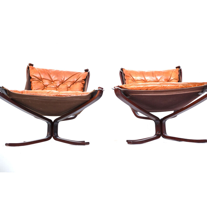 Paire de fauteuils vintage Falcon en cuir couleur cognac par Sigurd Ressel pour Vatne Mobler, 1960