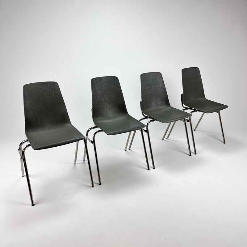 Set of 4 vintage Fantasia chairs, France 1960s