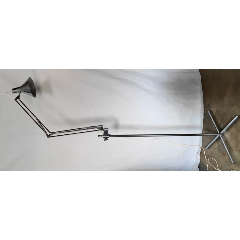 Vintage articulated chrome-plated metal floor lamp by Jac Jacobsen for Luxo, 1970