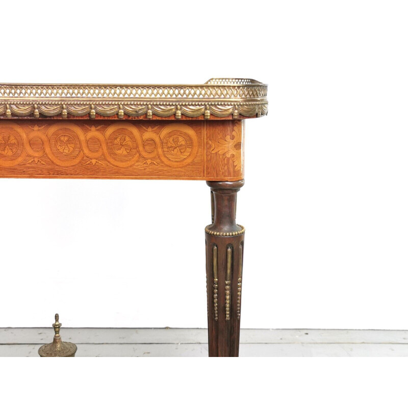 Kingwood and marquetry vintage side table, France