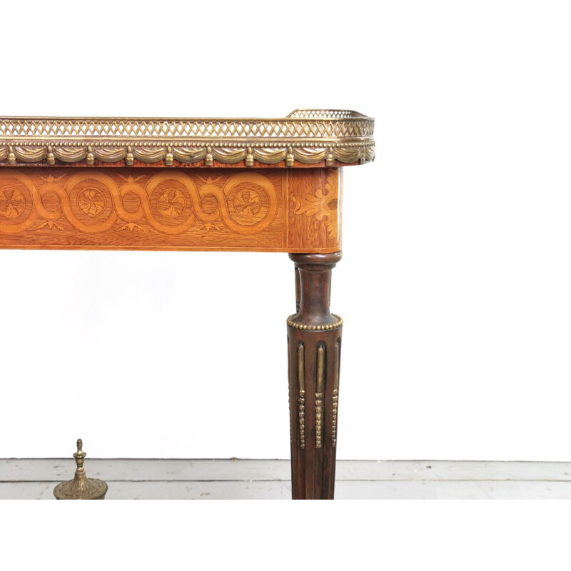 Table d'appoint vintage en bois de roi et marqueterie, France