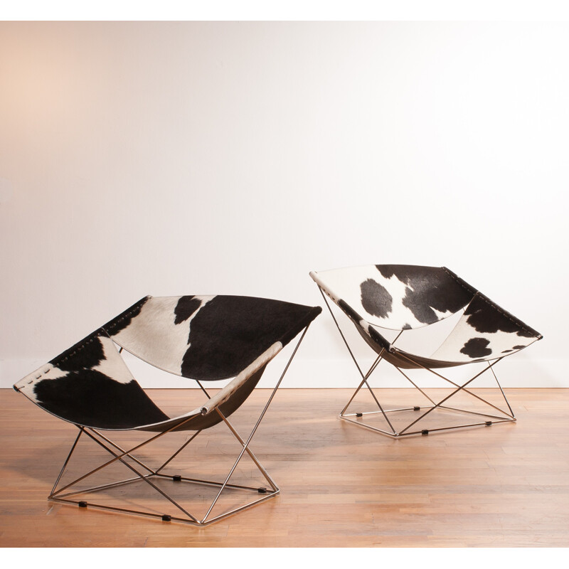 Artifort "Butterfly" chair in cow fur and steel, Pierre PAULIN - 2000s