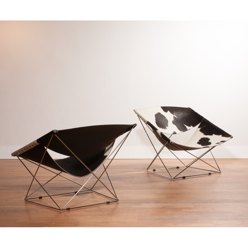 Artifort "Butterfly" chair in cow fur and steel, Pierre PAULIN - 2000s