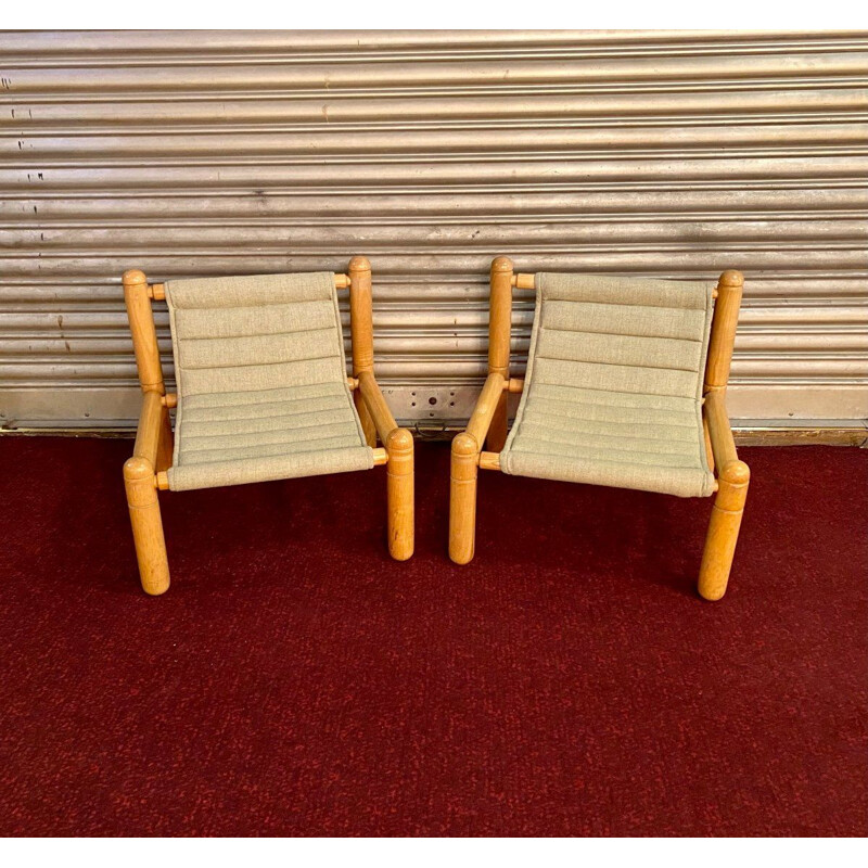 Pareja de sillones de época en madera natural y tela, 1970-1980