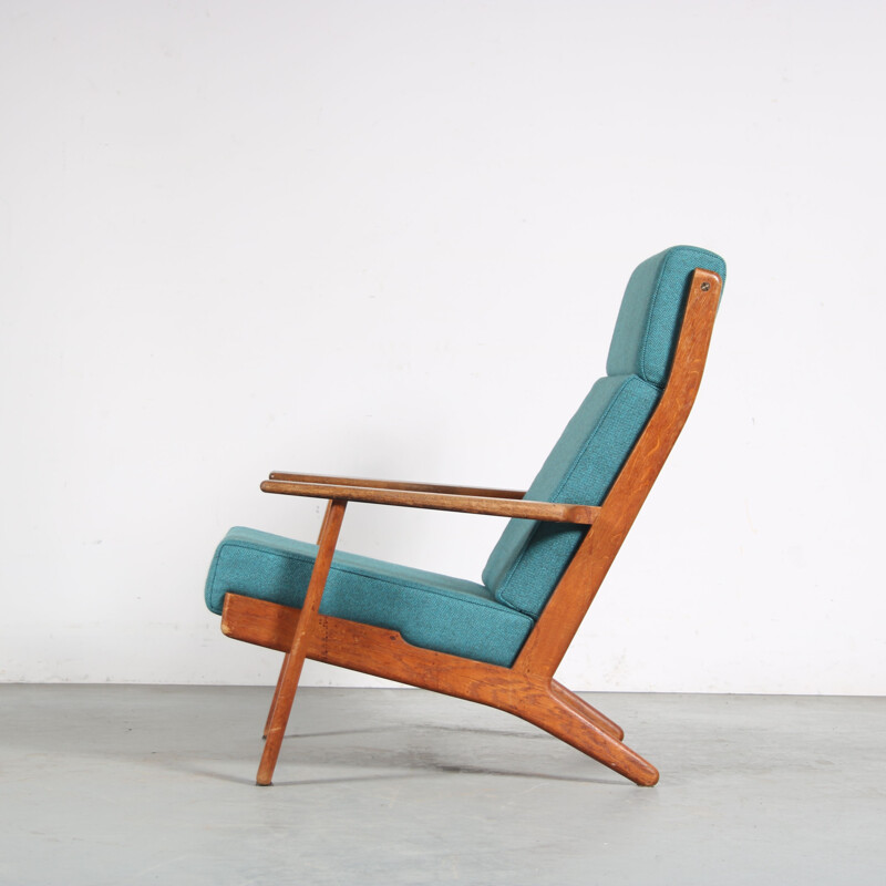 Vintage "Ge290" armchair with ottoman by Hans J. Wegner for Getama, Denmark 1950s