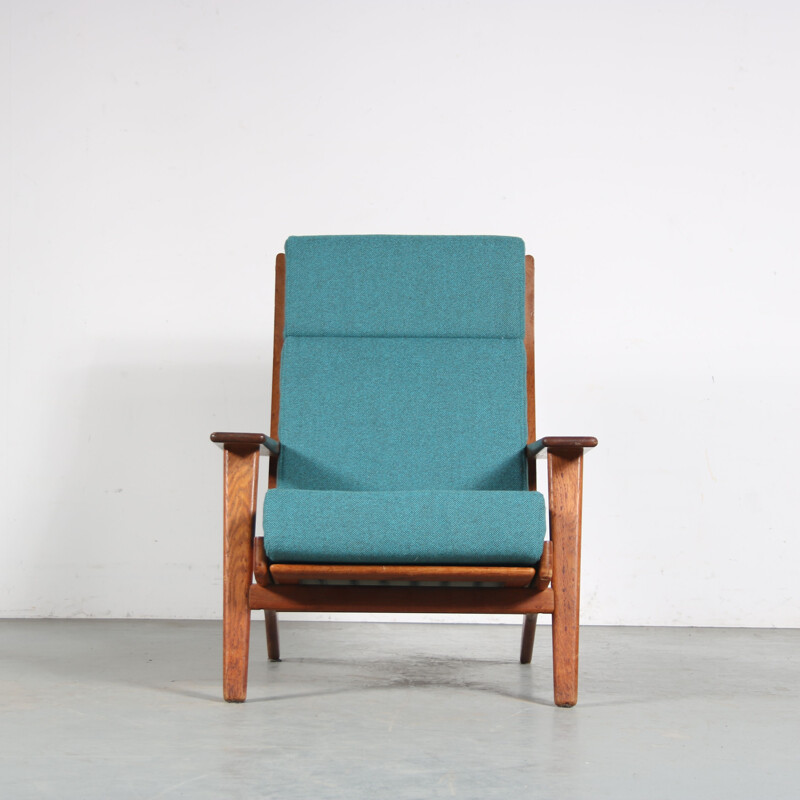 Vintage "Ge290" armchair with ottoman by Hans J. Wegner for Getama, Denmark 1950s