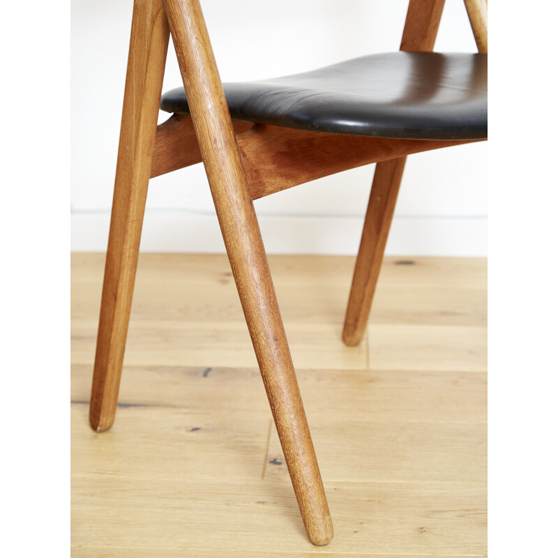 Vintage dining chair Ch-29 by Hans J. Wegner for Carl Hansen