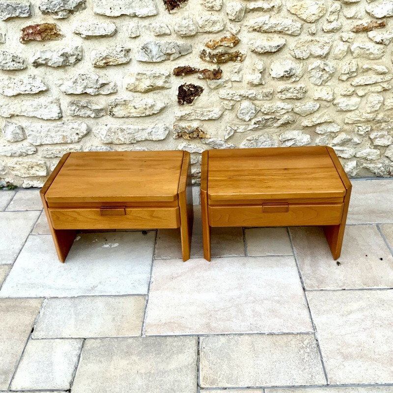 Paire de tables de chevet vintage en orme dans le goût de Pierre Chapo, 1970-1980