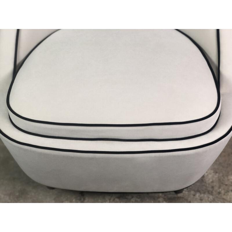 Vintage white velvet armchair, 1980