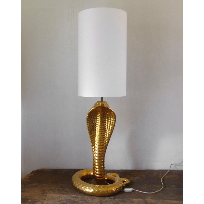 Lampe cobra vintage en céramique dorée et tissu blanc par Tommaso Barbi, 1970
